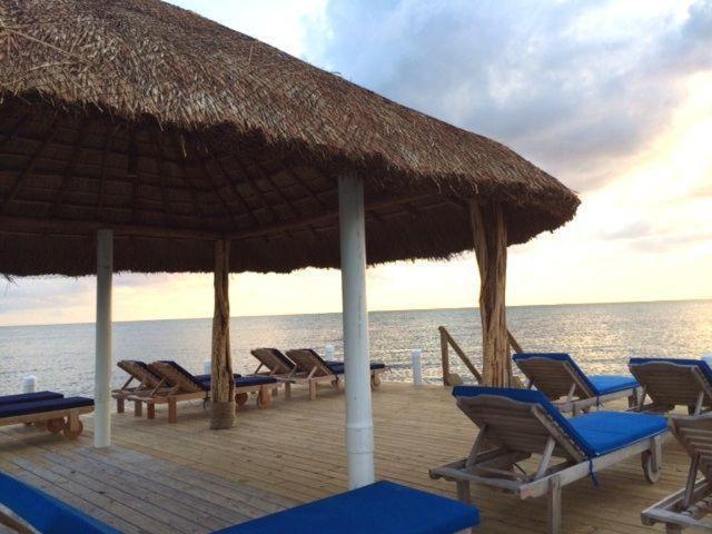 Hidden Gem Cabana Caye Caulker Exterior photo